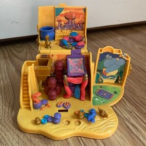 Vintage 1995 Bluebird Polly Pocket Aladdin